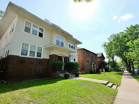 2nd image of 1756 Grand Ave #2