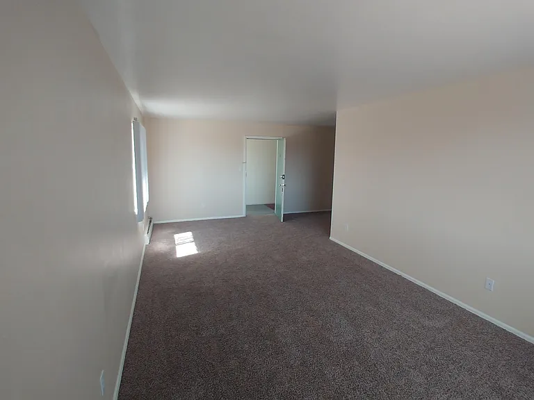 Bruin Manor (TS) — Photo 18