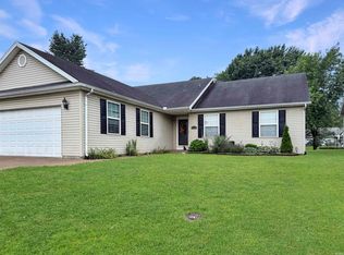 7740 Miranda Dr, Evansville, IN 47711