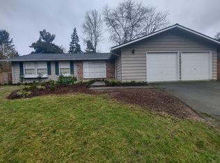 5527 157th Dr NE, Redmond, WA 98052