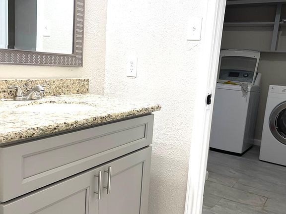 5th image of 12431 Newbrook Dr