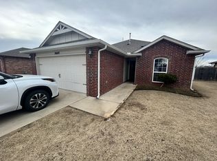 14640 S Maple Ave, Glenpool, OK 74033