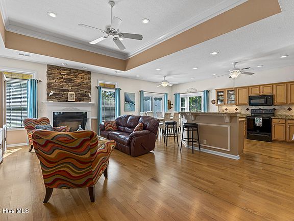 3rd image of 321 Santee Street NW