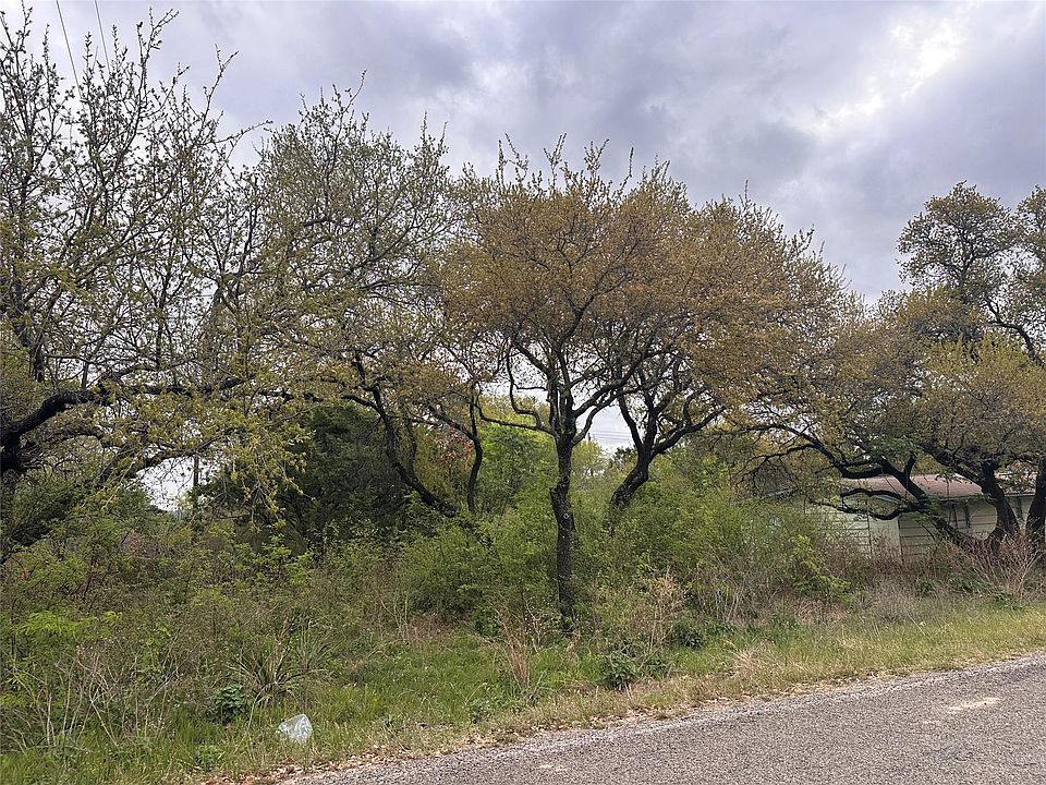 1st image of 10509 W Lakeview Dr