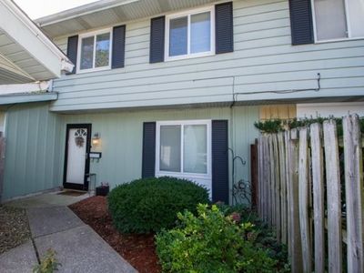 1930 Greenock St, South Bend, IN, 46614