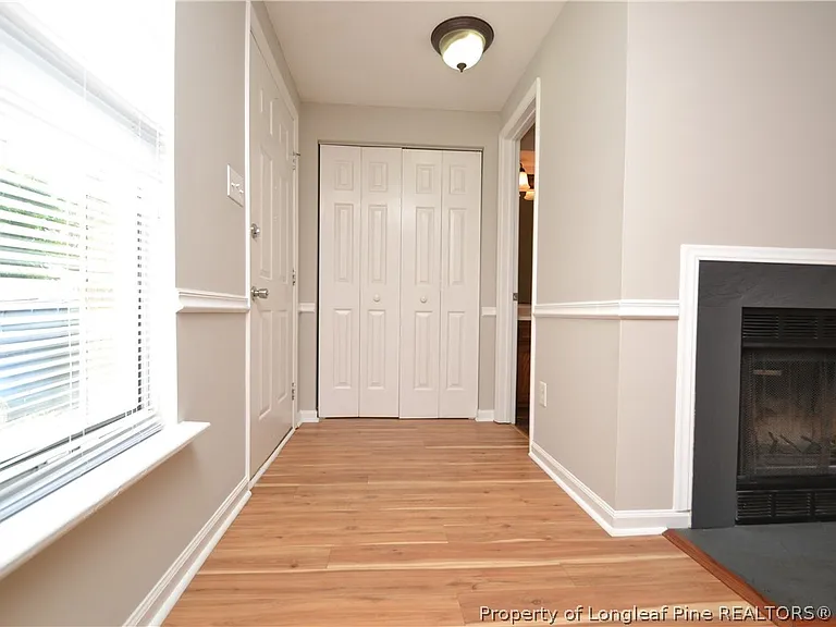 4326 Halliwell Dr — Photo 2