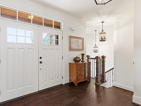 3rd image of 119 Perkins Point