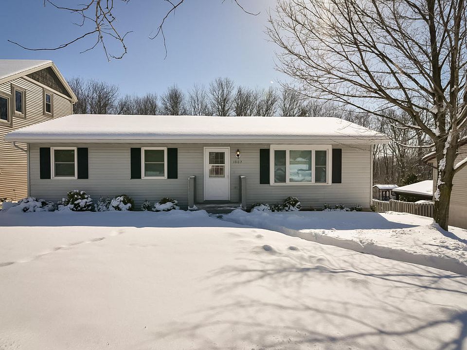 1st image of 1007 Villa Park Dr