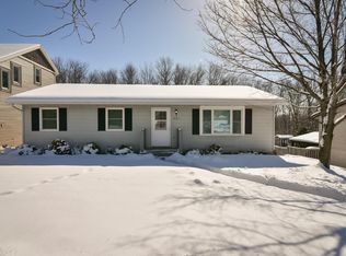 1007 Villa Park Dr, West Bend, WI 53090