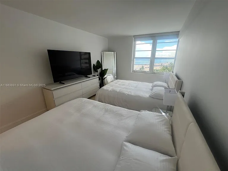 100 Lincoln Rd #848 — Photo 27