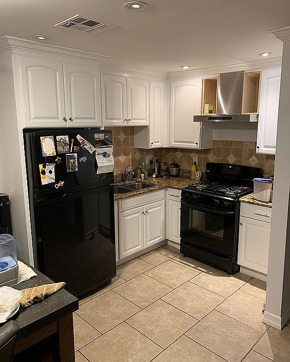 1st image of 2635 Southwest Dr