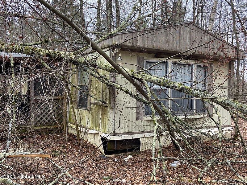 4th image of 302 Kilburn Road