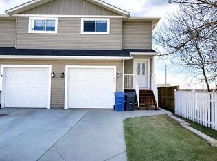 2002 E 22nd Ave #11, Bowden, AB T0M0K0