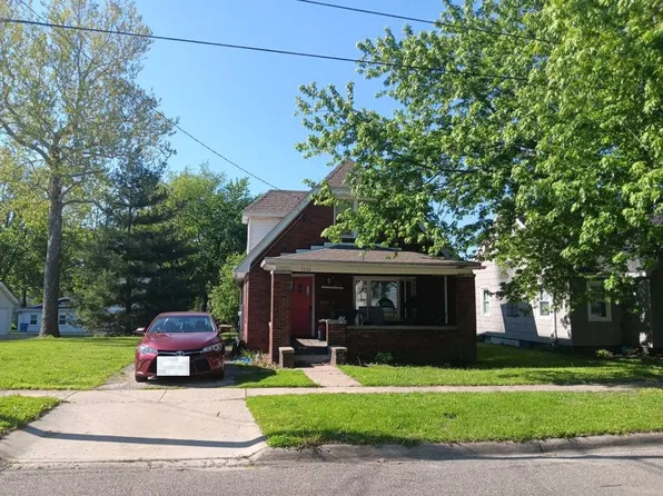 1212 E Hazard Ave, Peoria Heights, IL 61616