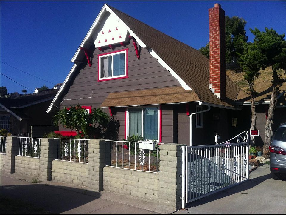 1st image of 209 Elvado Way