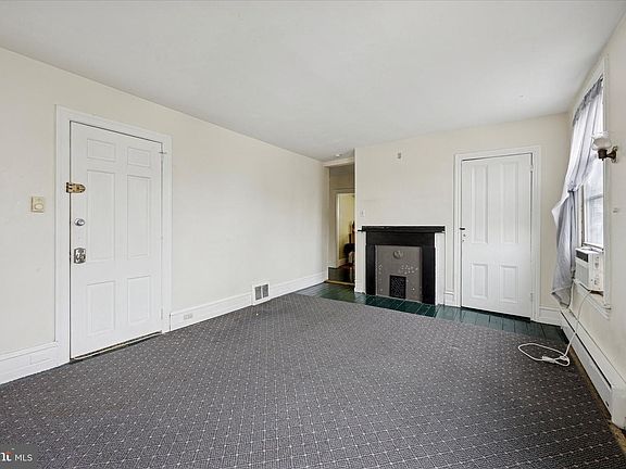 3rd image of 30 W Chester Pike