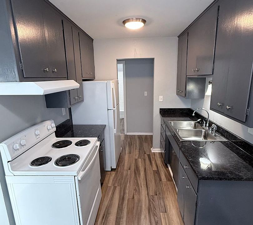 1st image of 470 English St APT 10
