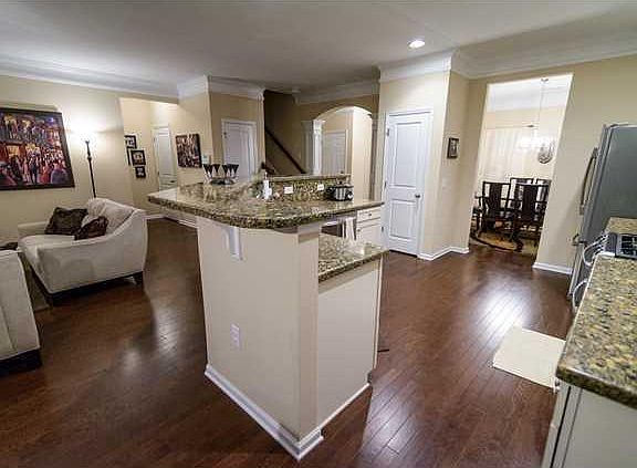 4th image of 118 Wynfield Forest Dr