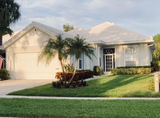 8572 Doverbrook Dr, Palm Beach Gardens, FL 33410