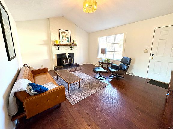 5th image of 4225 N Brookwood Dr