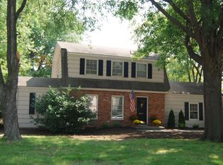 9725 Outlook St, Overland Park, KS 66207