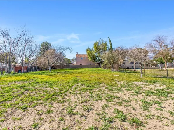 193 N Maple Ave Lot 442, Fontana, CA 92335