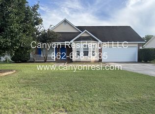 1435 Oldstead Dr, Fayetteville, NC 28306