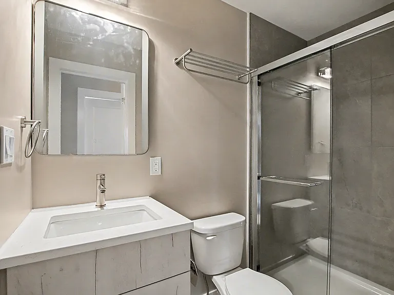 172 Kehl St #1 — Photo 16