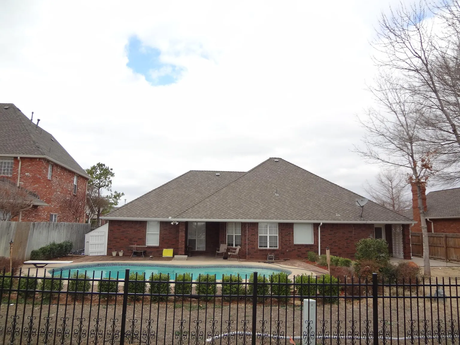 3 bed, 1865 sqft, $1,650 — Photo 2