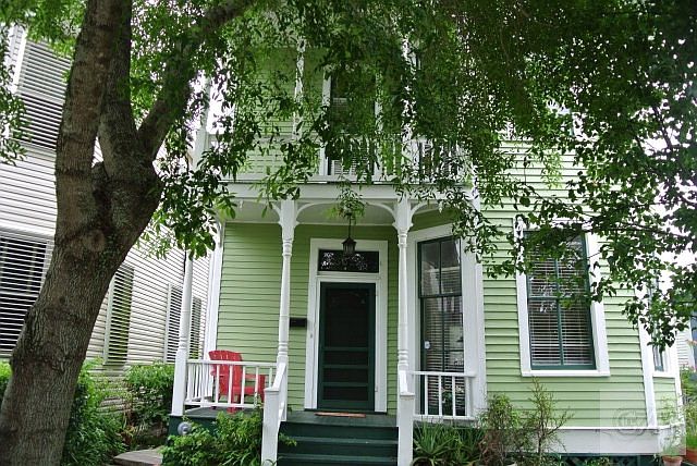 1st image of 3824 Avenue O 1/2