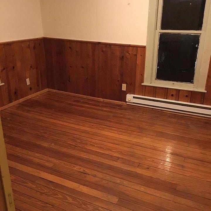 2nd image of 36 1/2 Clinton St