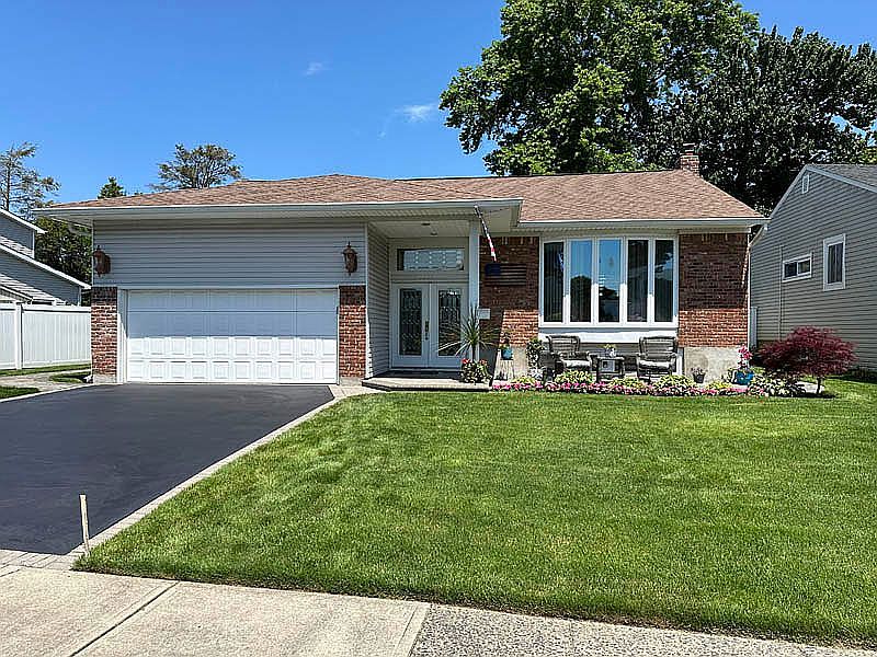 1st image of 2761 Carley Ct