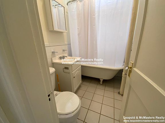 5th image of 119 Park Dr #24