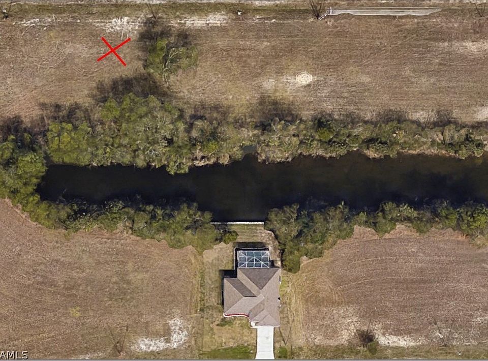 1st image of 810 NE 32nd Lane Cpe