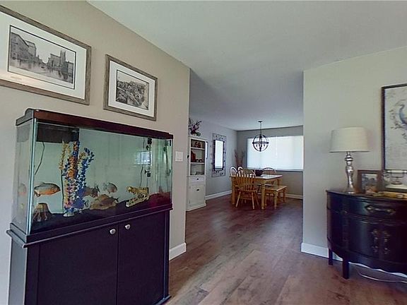 3rd image of 2050 Fairknoll Dr