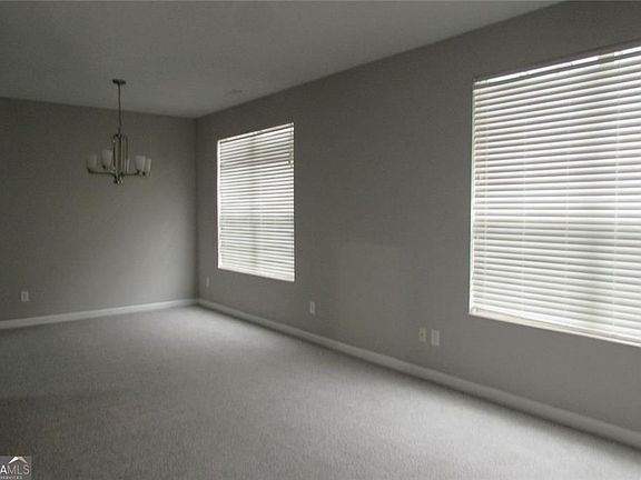 3rd image of 5901 Ravensway Dr