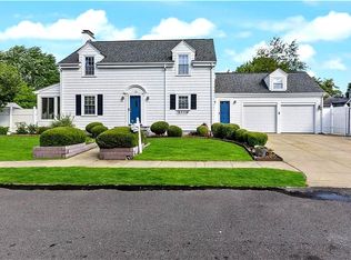 64 Julia St, Cranston, RI 02910