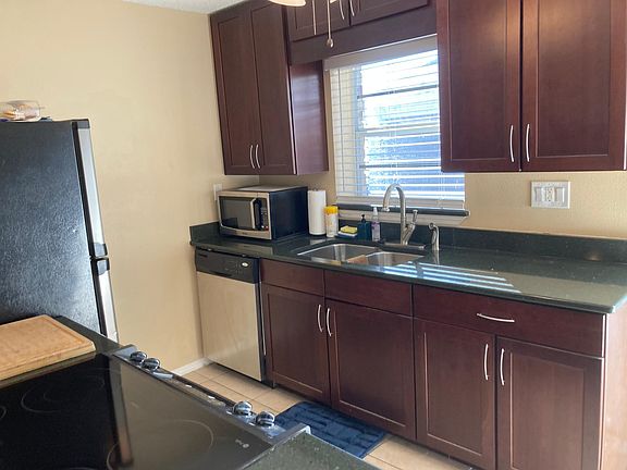 5th image of 190 E Olmstead Dr Unit D8
