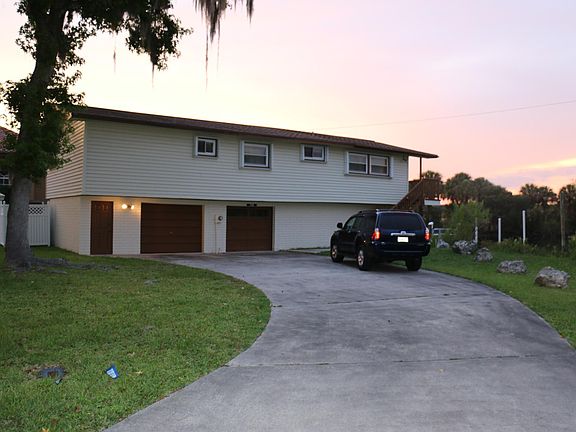 2nd image of 710 SW Kings Bay Dr
