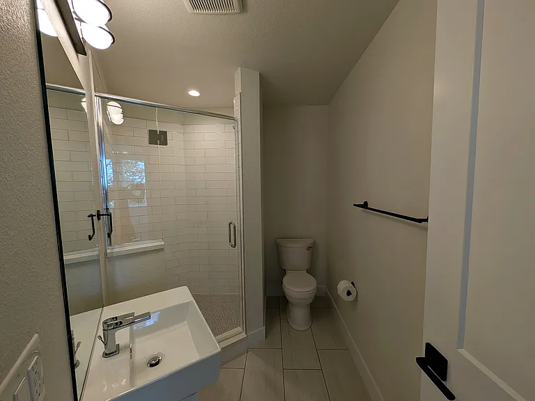 3033 N Speer Blvd #3 — Photo 23