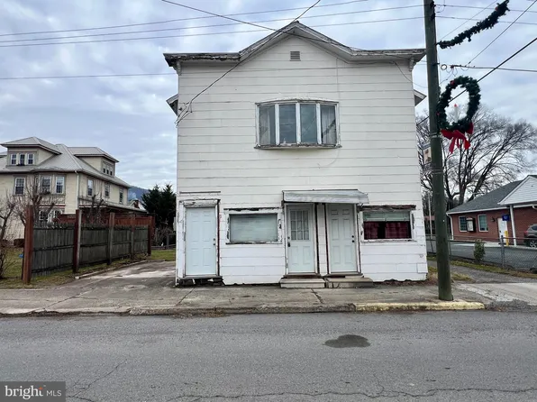 3935 Center St, Hyndman, PA 15545
