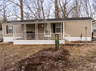 5075 Van Bibber Lake Est, Greencastle, IN 46135