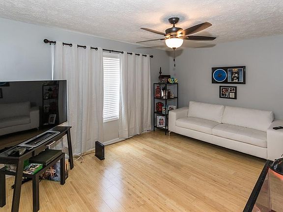 4th image of 1153 Waterford Dr