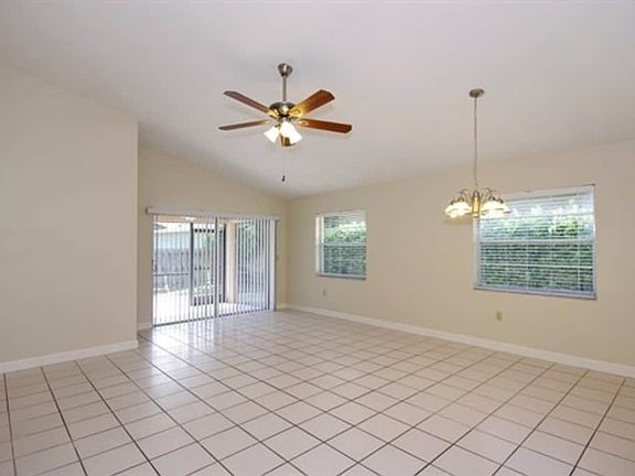 3rd image of 4316 Suntree Blvd
