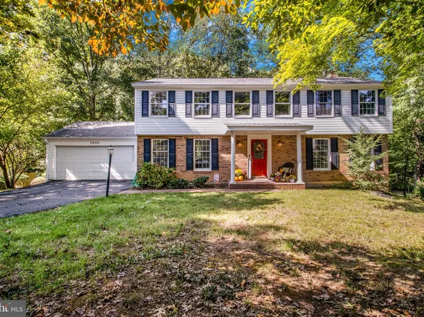2902 Blue Robin Ct, Herndon, VA 20171