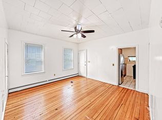 28 Meadow St APT 2, Fall River, MA 02720