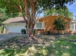 4921 Overton Ave, Fort Worth, TX 76133