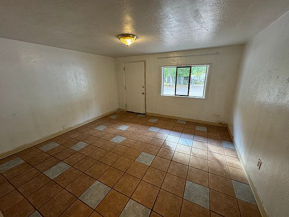 5th image of 10 Via Maria Theresia APT 3