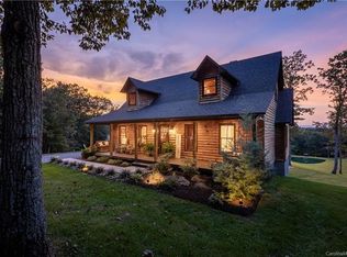 4076 Mountain View Cir, Lenoir, NC 28645