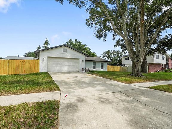 4th image of 1901 LAKEVIEW DRIVE